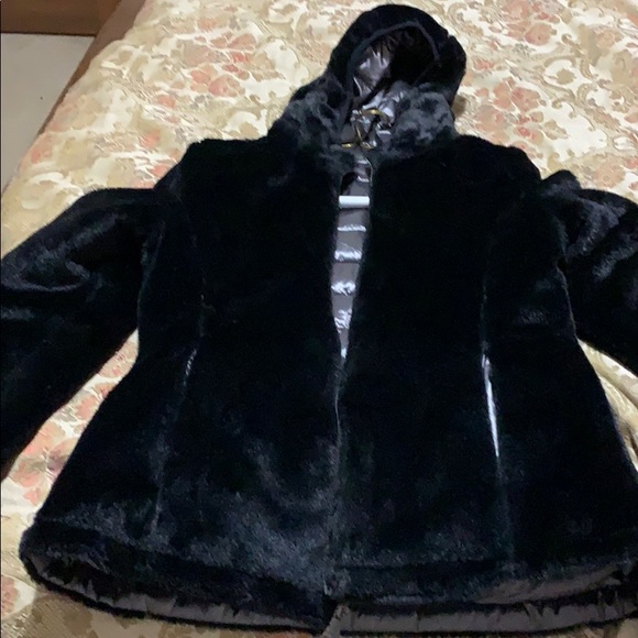 Jacket - Picture 3 of 7